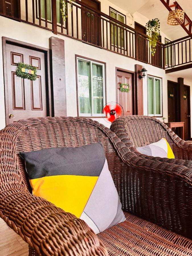 Close To The Airport, City Center, Accessible - Amancio'S New Extension Puerto Princesa Esterno foto