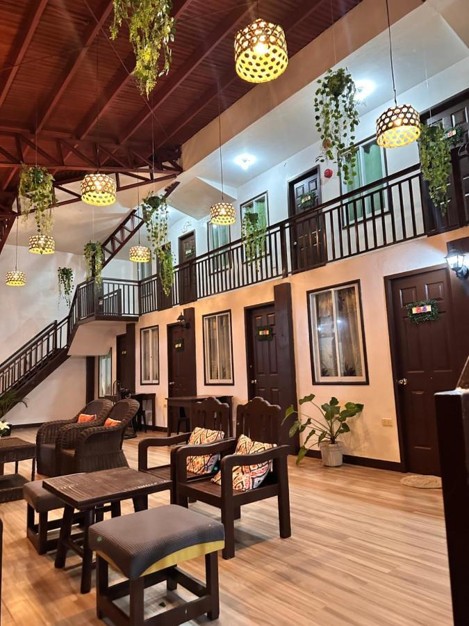 Close To The Airport, City Center, Accessible - Amancio'S New Extension Puerto Princesa Esterno foto